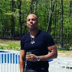 Meet your Posher, Damion